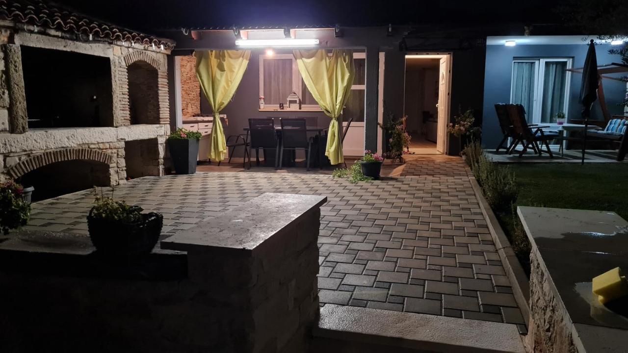 A24-House Villa Medulin Exterior photo